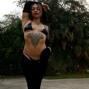 Meet your Posher, Trinity